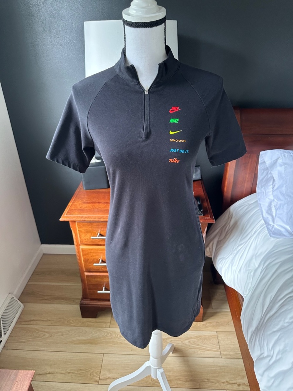 Nike Black Zip Neck Mini Dress - Sz M - Picture 2 of 5